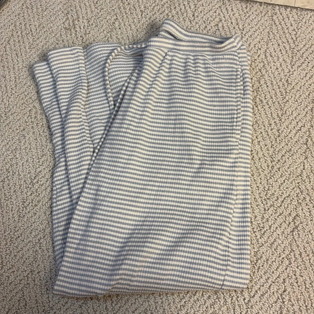 Hollister Blue and White Striped Wide-Leg PJ Pants - Picture 2 of 2